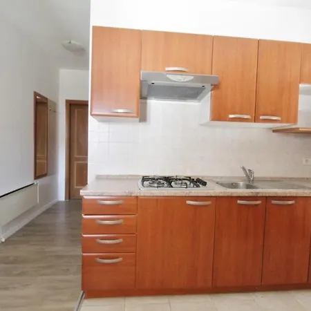 Kataraina With Sea View Apartment
