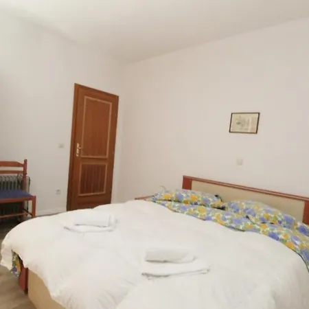 Kataraina With Sea View Apartment *